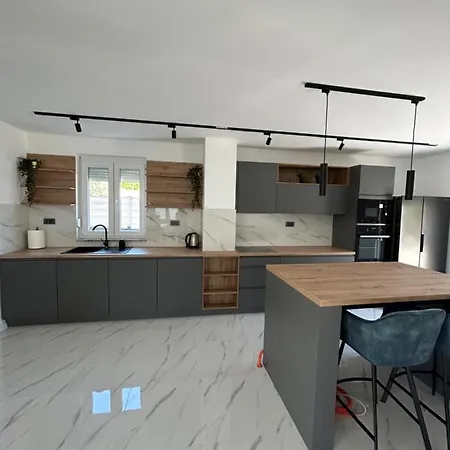 Apartman Kety *